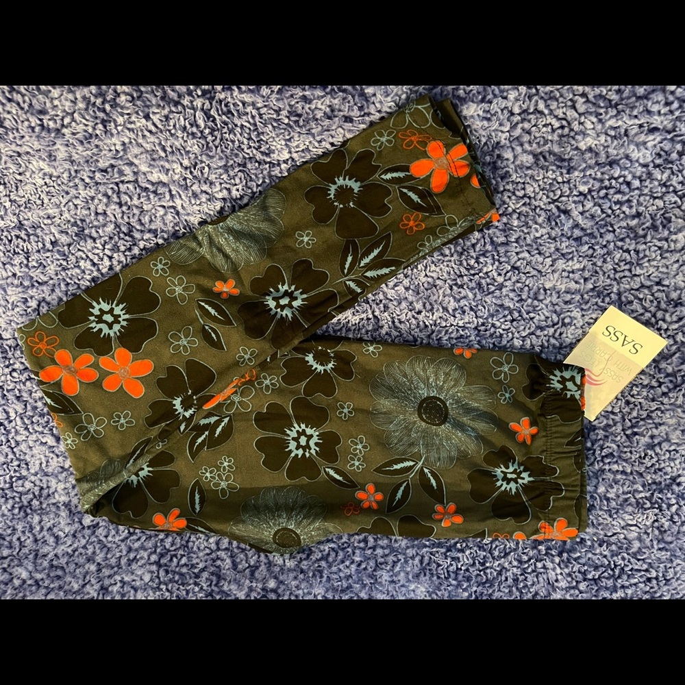 NWT Buttery Soft One Size Leggings - Picture 4 of 16